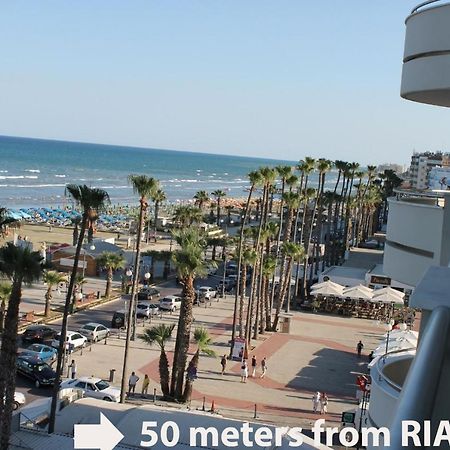 Mama Seaside Apartment Larnaca Luaran gambar